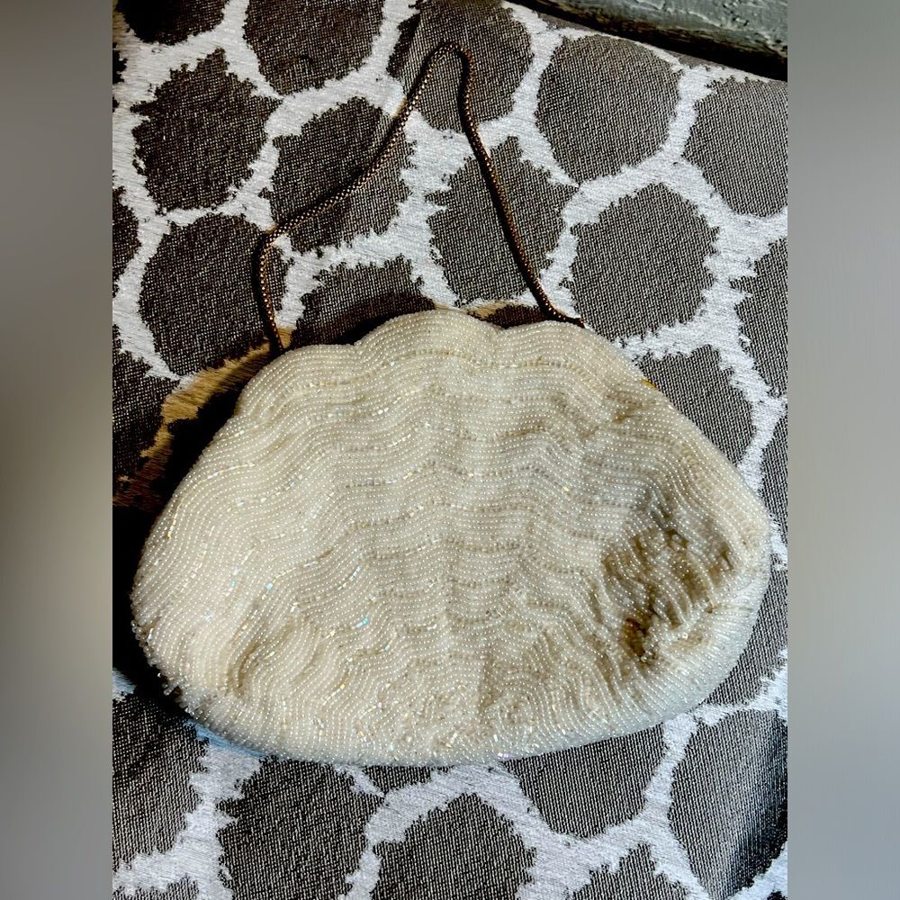 Vintage ivory/white tiny beaded scalloped bag- beautiful for wedding bag/bridal